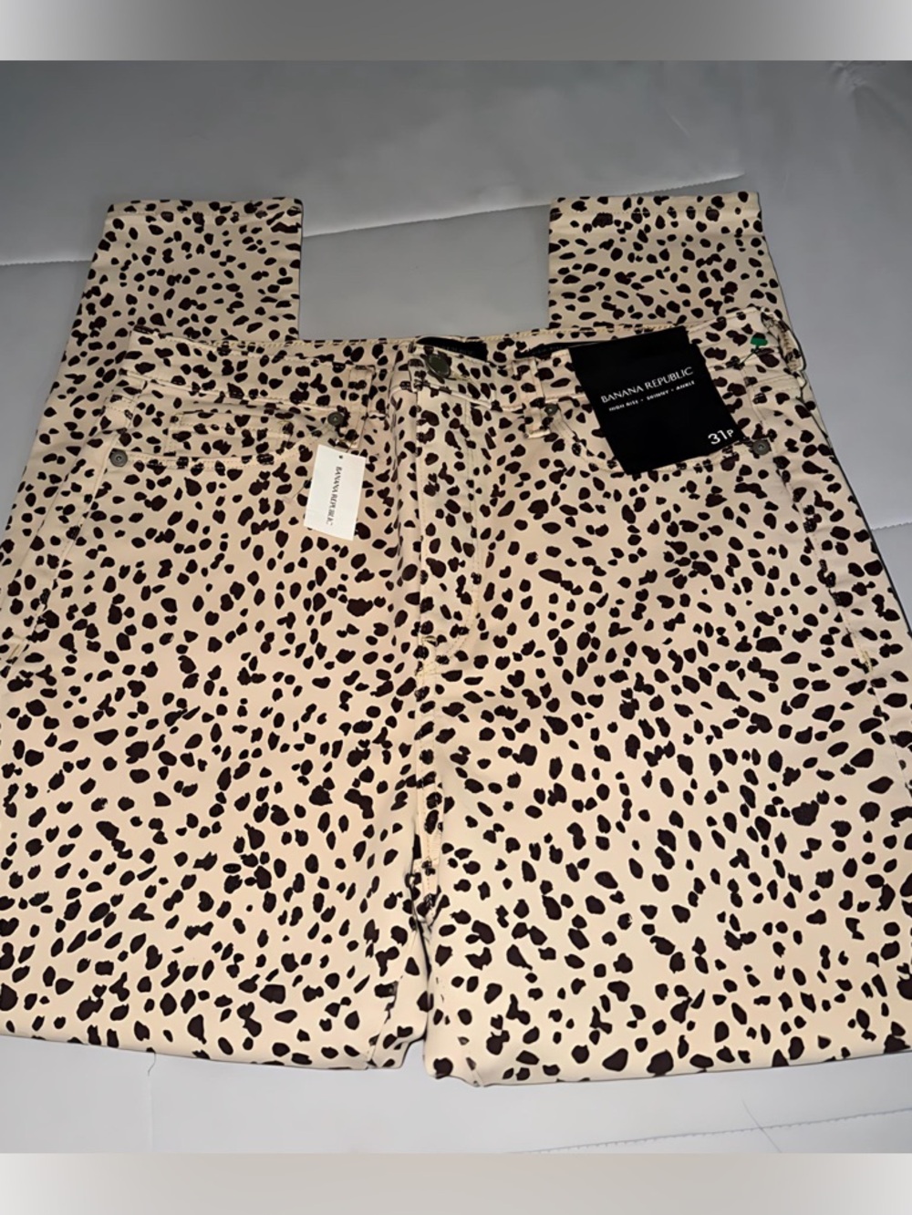 NWT BANANA REPUBLIC ANIMAL PRINT JEANS